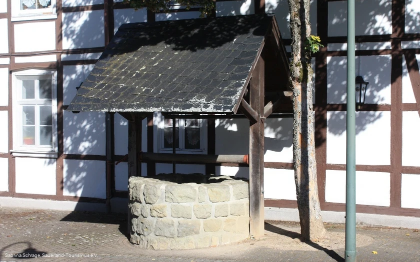 Brunnen