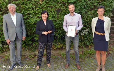 Vergabe . 1. Stern Smart Wood