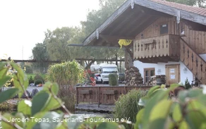 Einkehrmöglichkeit am Warsteiner Camperpark - Bayernstadl Einkehrmöglichkeit am Warsteiner Camperpark - Bayernstadl