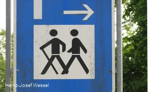 Schild Wanderparkplatz Narrenberg