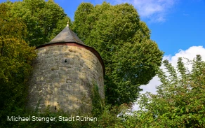 Hexenturm an der Rüthener Stadtmauer Fotorechte Stadt Rüthen.jpg