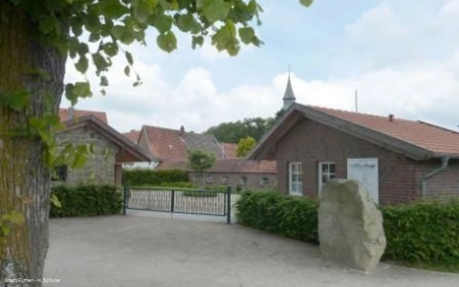 Historisches Handwerkerdorf an der Stadtmauer