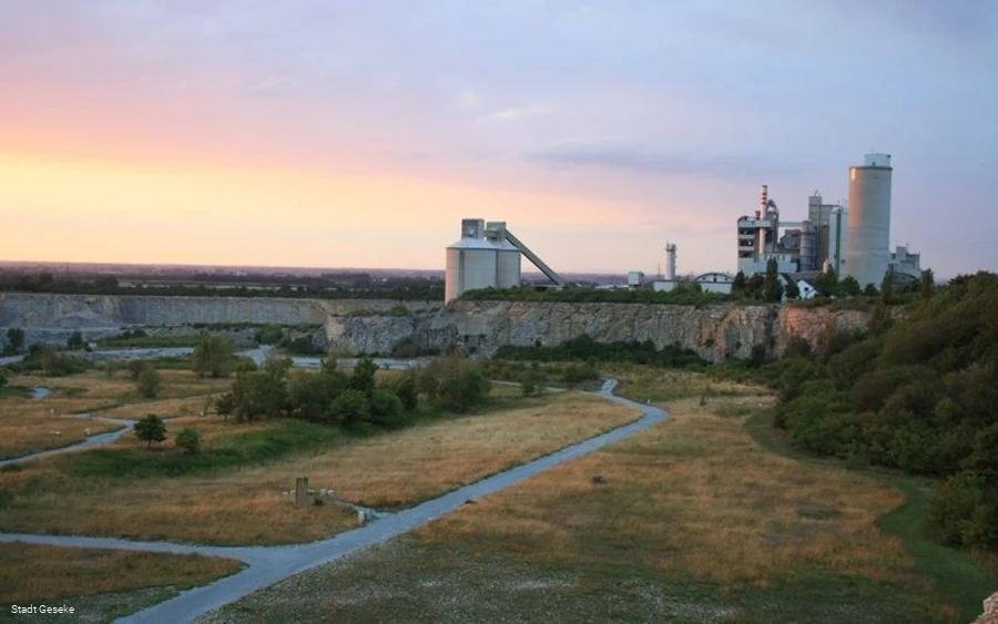 Sonnenuntergang Steinbruch