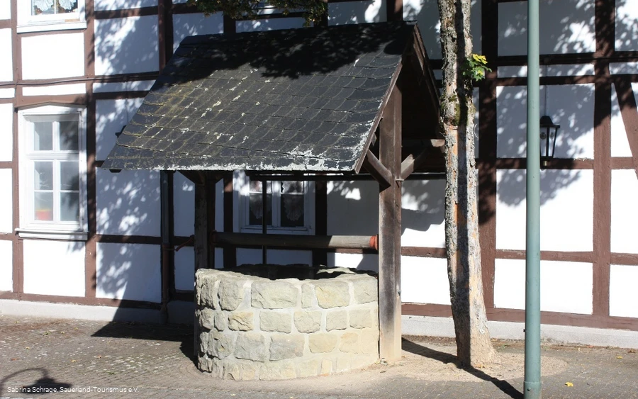 Brunnen