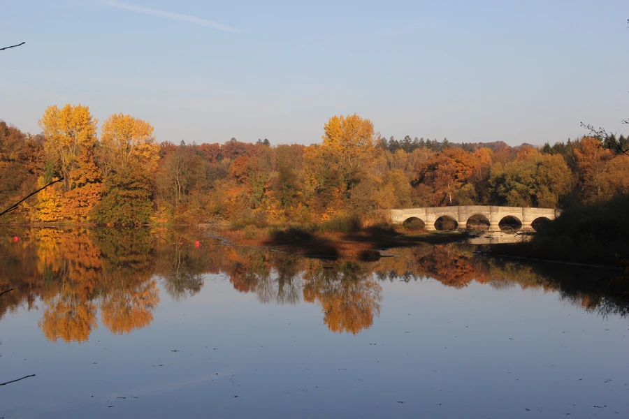 Möhnesee - BRÜCKE IN EINE ANDERE WELT