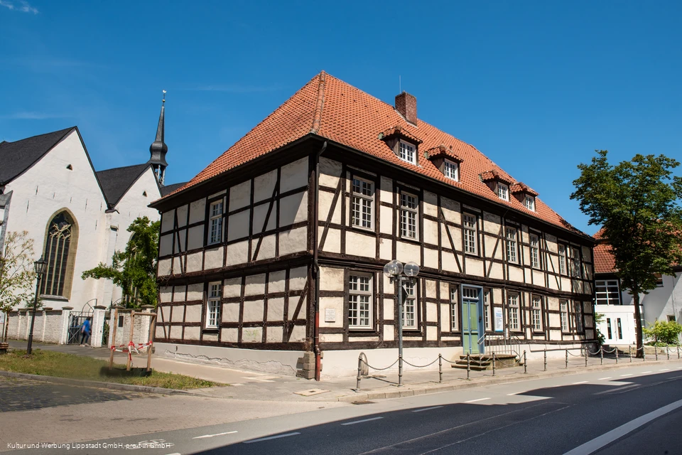 Niemöllerhaus (c) KWL Kultur und Werbung Lippstadt GmbH Pro-t-in GmbH (1).jpg Niemöllerhaus (c) KWL Kultur und Werbung Lippstadt GmbH Pro-t-in GmbH (1).jpg