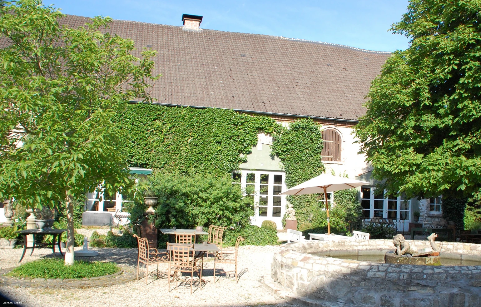 Loagshof.jpg