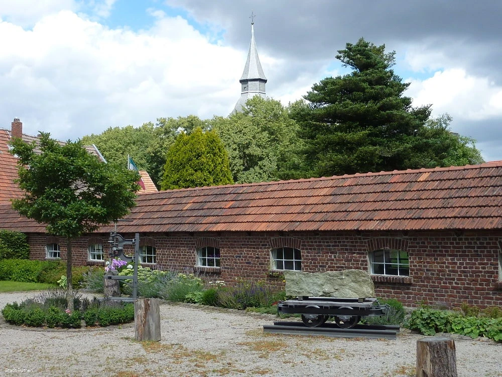 Alte Seilerei mit Grünsandstein