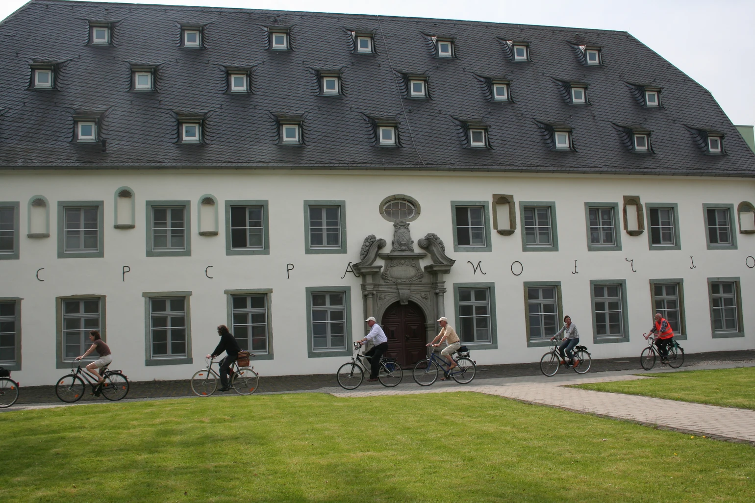Kloster Paradiese.JPG Kloster Paradiese.JPG