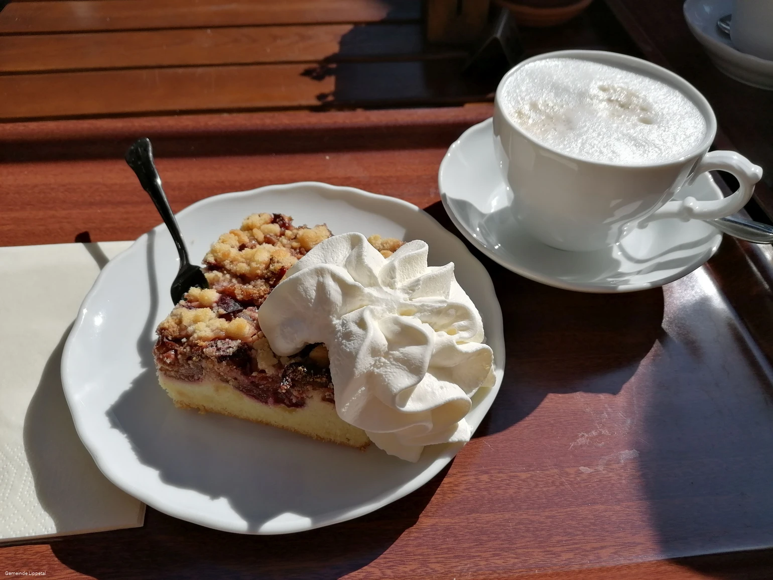 Kaffee und Kuchen.jpg