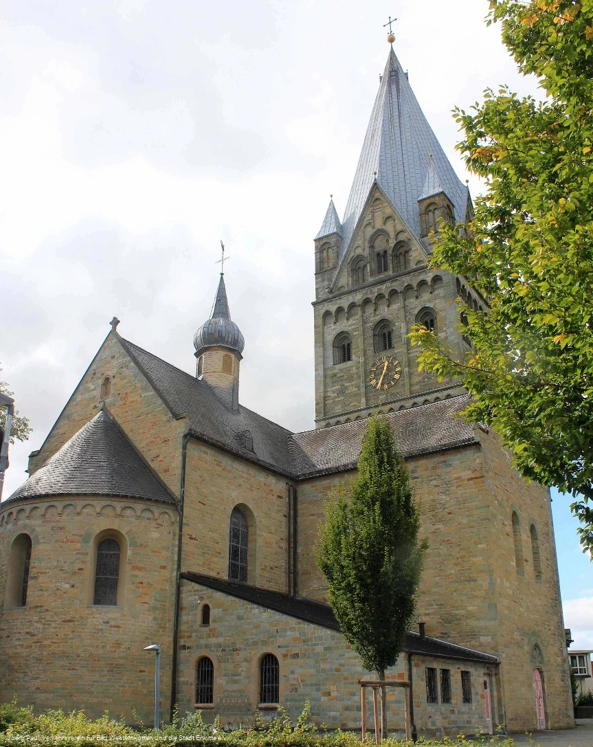 Pfarrkirche St. Laurentius Erwitte Pfarrkirche St. Laurentius Erwitte