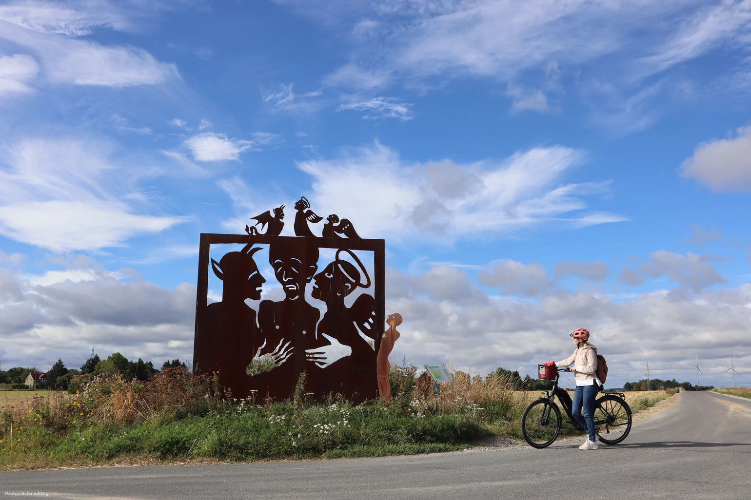 Skulpturenradweg Wegmarken - Galgenvögel im Ampen